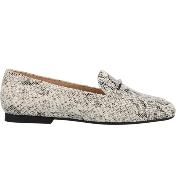 Journee Collection Women's Wrenn Slip on Loafers - Picture 2 of 4